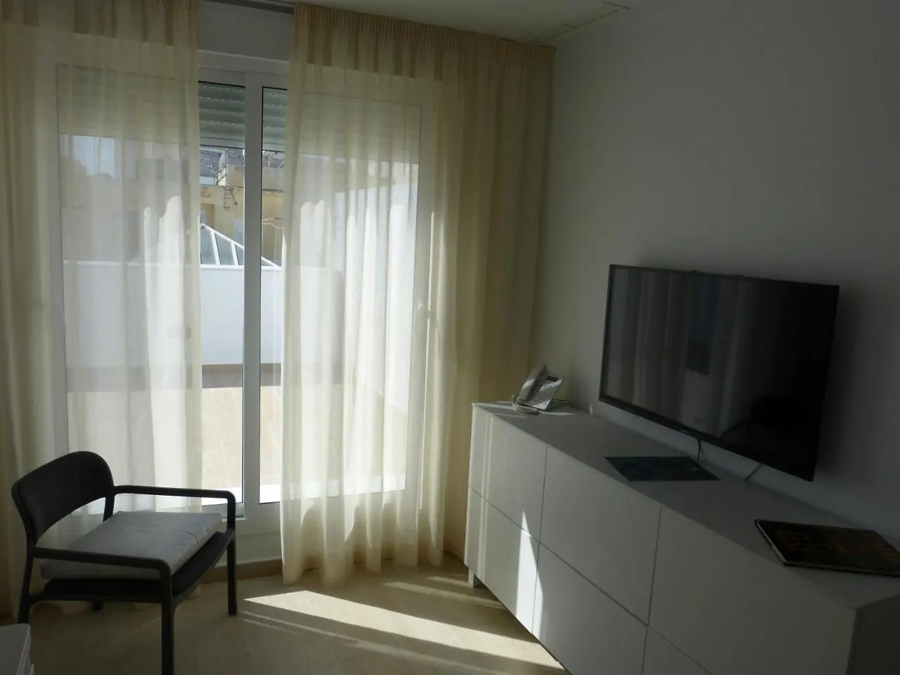 Apartamentos Patagonia Sur Cadix 3*,